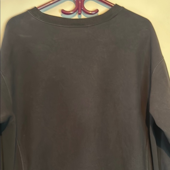 Champion Black Crewneck Sweater - Picture 6 of 8